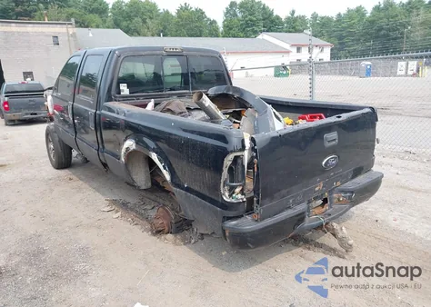 1999 Ford F-250 Lariat/Xl/Xlt from USA, damaged, VIN 1FTNF21L4XED69711